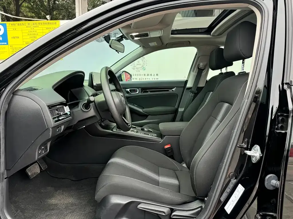 Honda Civic 2025 из CN, фото 3