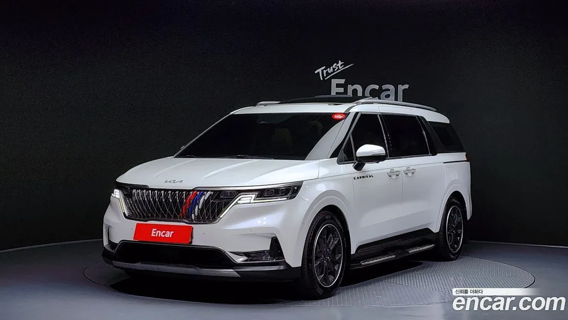 Kia Carnival 2023 из KR, фото 1