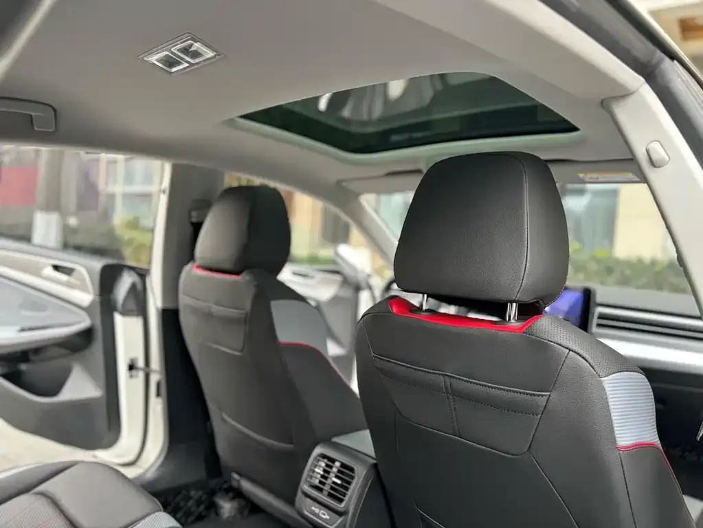 Volkswagen Lamando 2022 из CN, фото 3