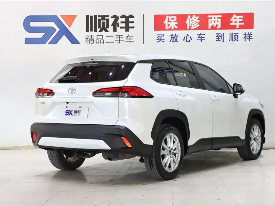 Toyota Corolla Cross 2024 из CN, фото 10