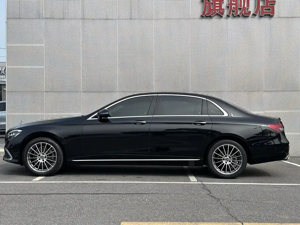 Mercedes-Benz E-Class 2022 из CN, фото 7
