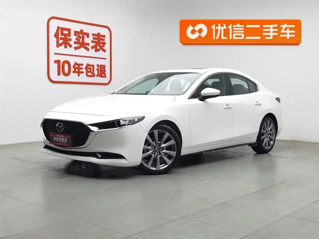 Mazda 3 Axela 2023 из CN, фото 1