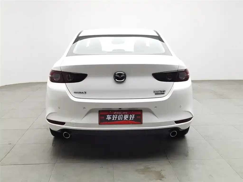Mazda 3 Axela 2023 из CN, фото 2