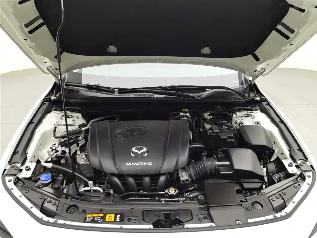 Mazda 3 Axela 2023 из CN, фото 10