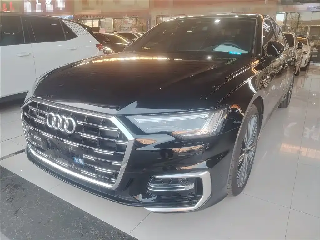 Audi A6L 2023 из CN, фото 1