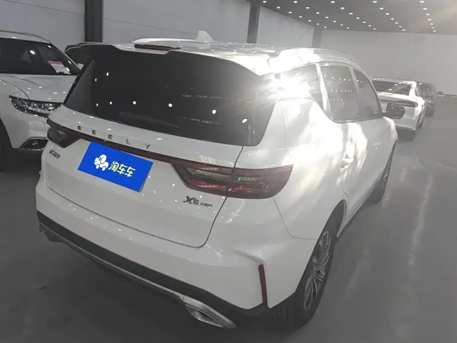 Geely Vision X6 — фото 7