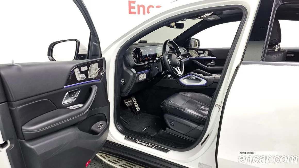 Mercedes-Benz GLE-Class — фото 10