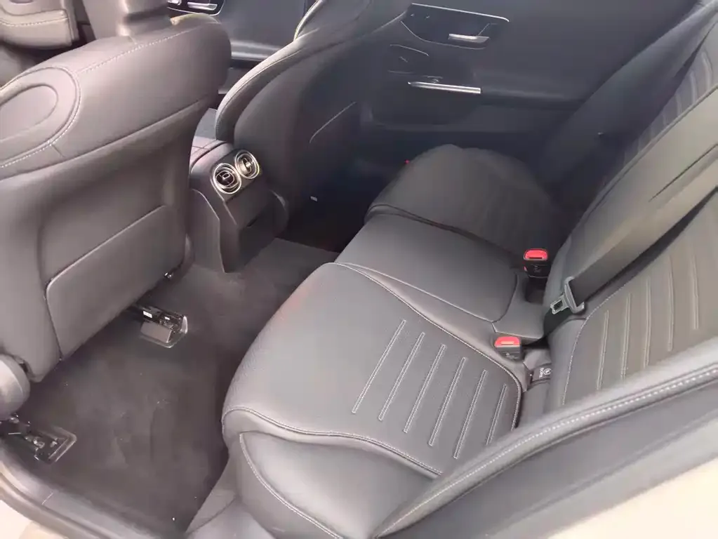 Mercedes-Benz C-Class 2023 из CN, фото 4
