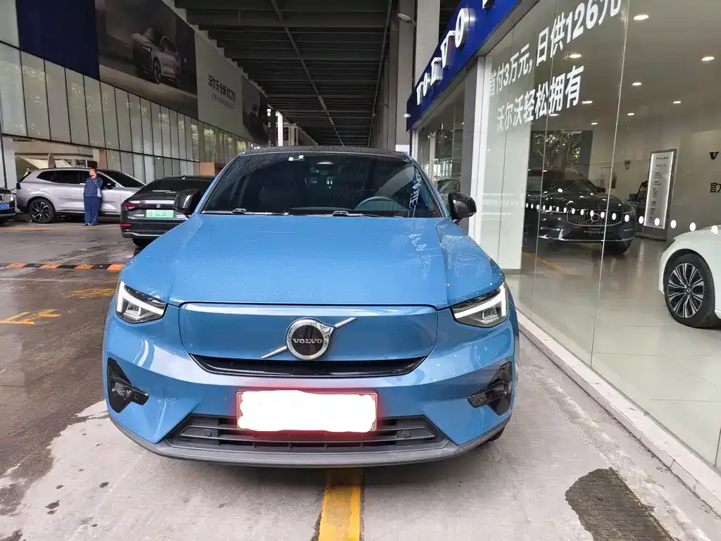 Volvo C40 2023 из CN, фото 5