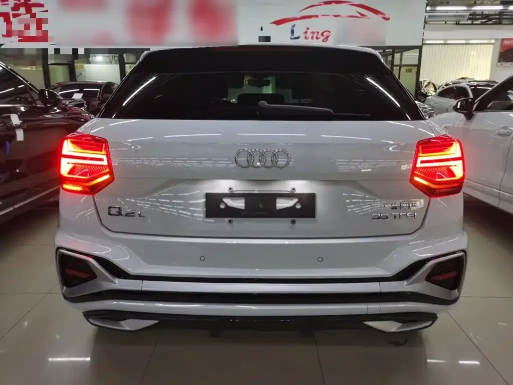 Audi Q2L 2024 из CN, фото 6