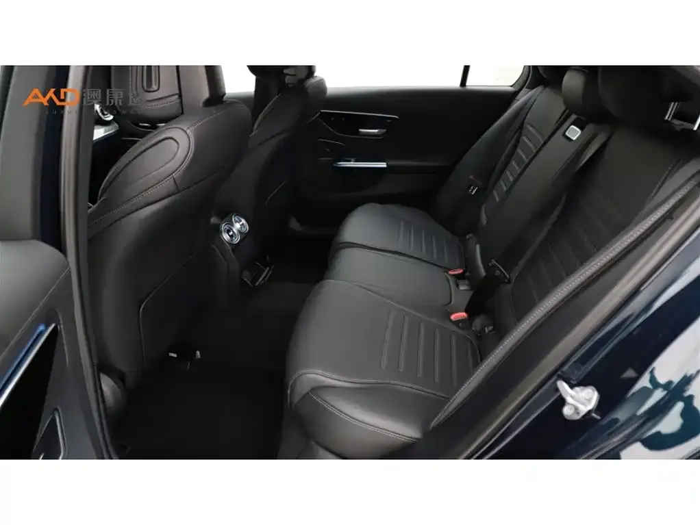 Mercedes-Benz C-Class 2023 из CN, фото 9