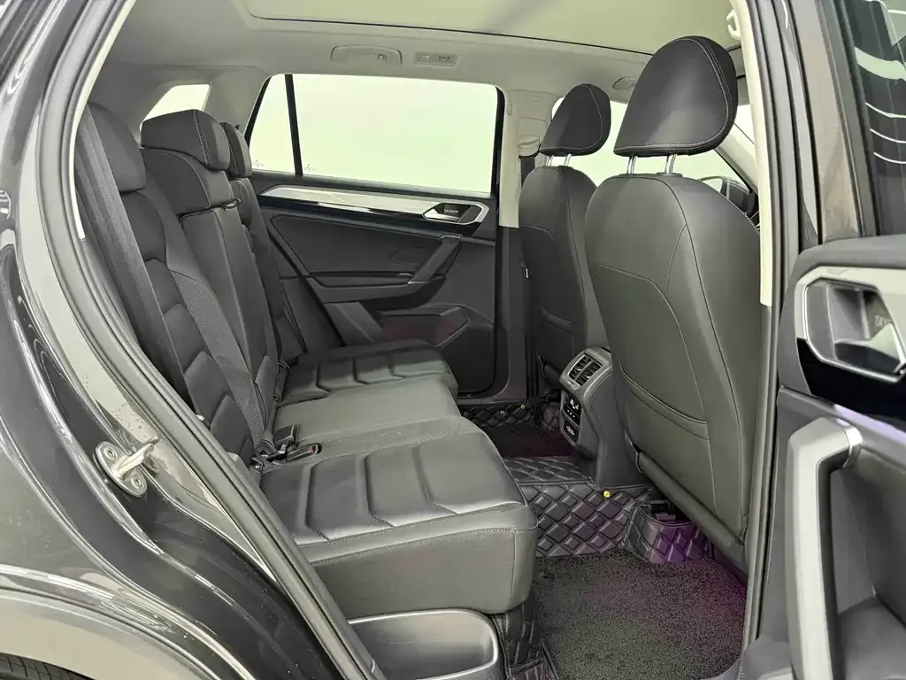 Volkswagen Tayron 2022 из CN, фото 9