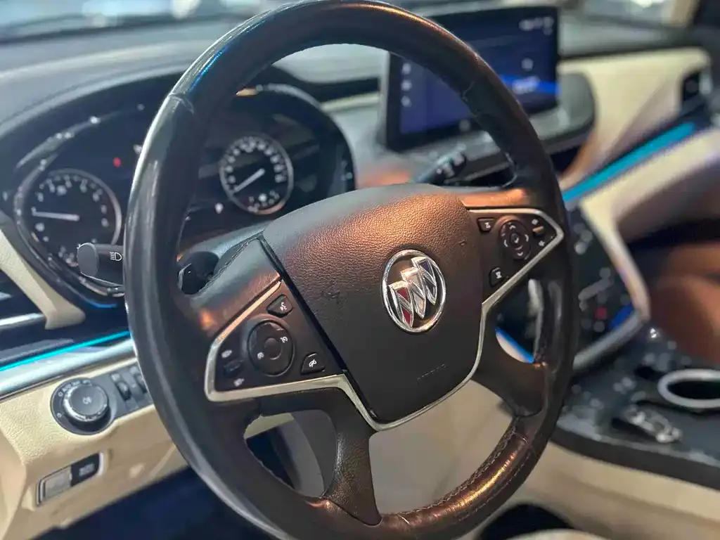 Buick GL8 2023 из CN, фото 6