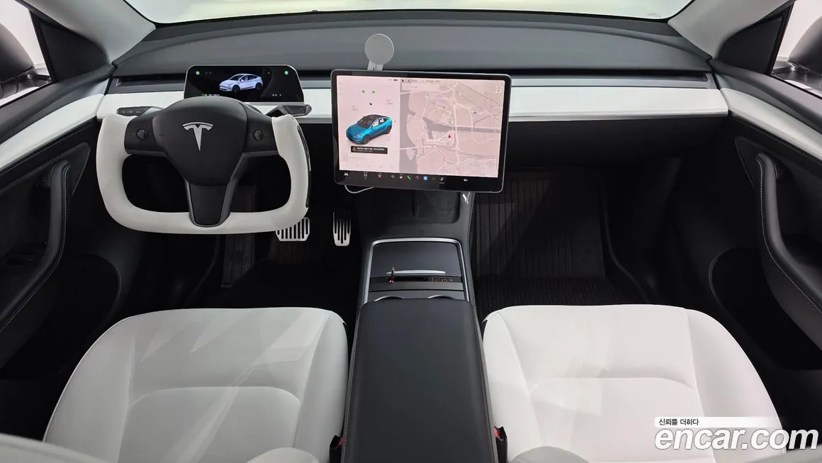 Tesla Model Y — фото 9
