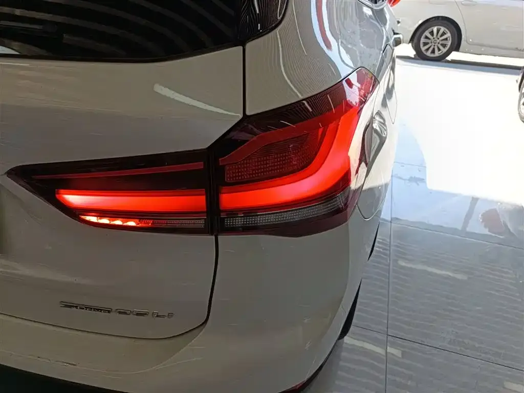 BMW X1 2022 из CN, фото 9
