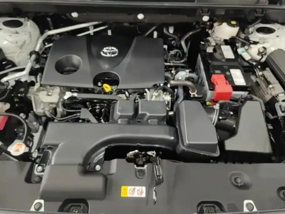 Toyota RAV4 2023 из CN, фото 10
