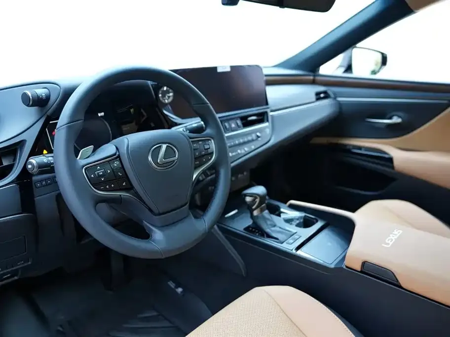 Lexus ES 2024 из CN, фото 5