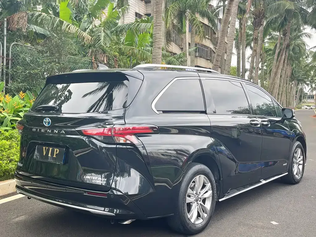 Toyota Sienna 2022 из CN, фото 10