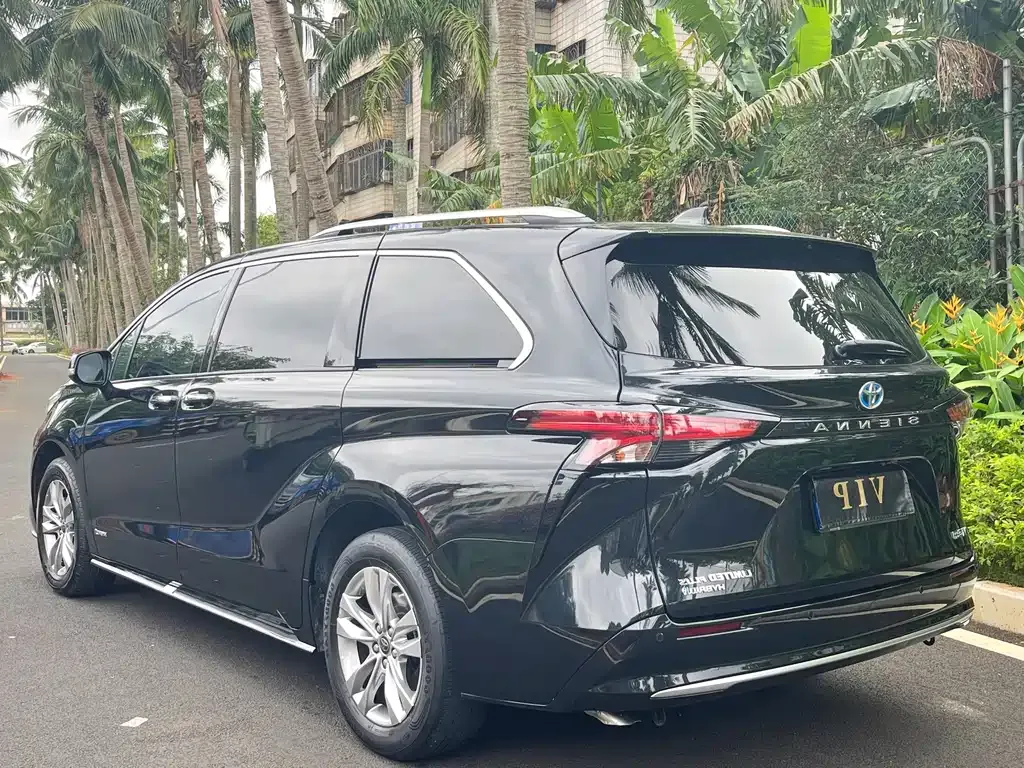 Toyota Sienna 2022 из CN, фото 7