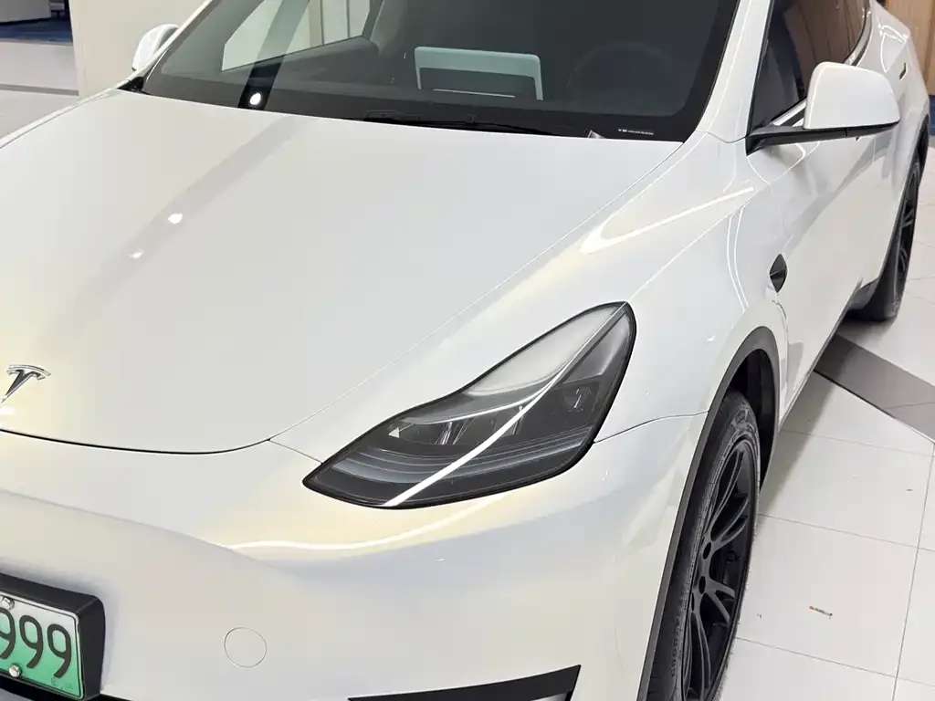 Tesla Model Y 2024 из CN, фото 3