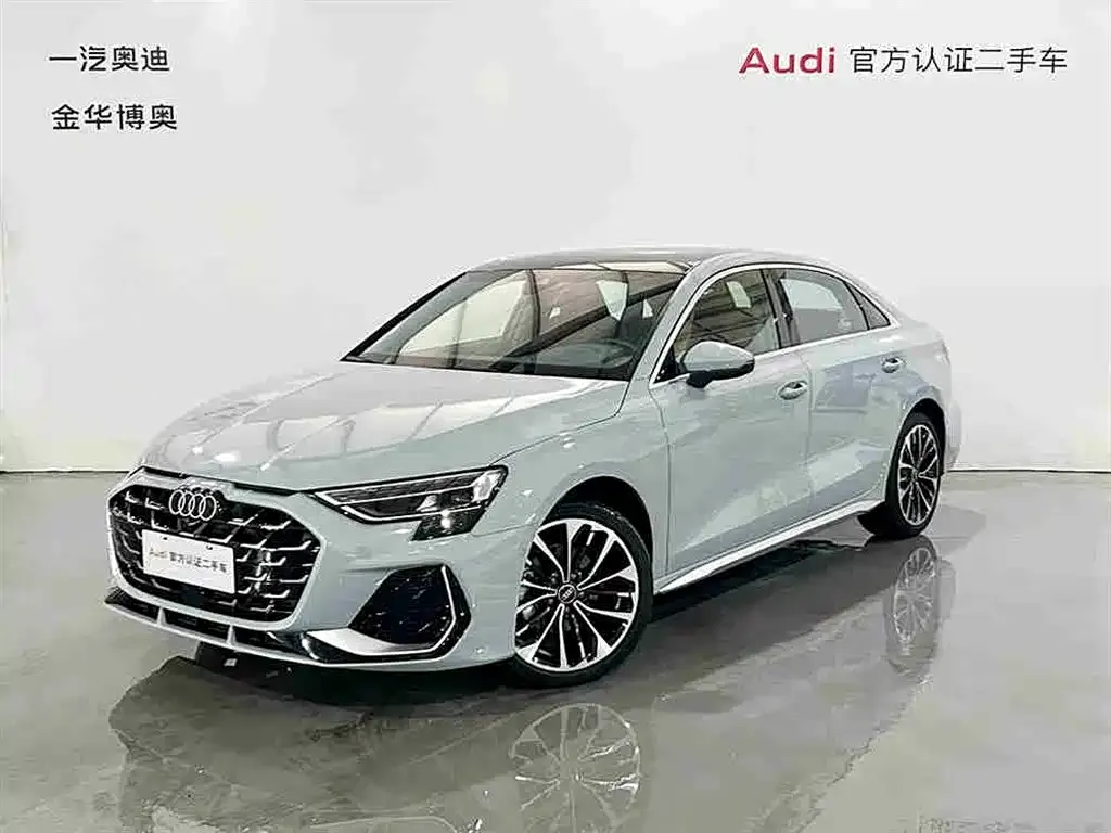 Audi A3 2024 из CN, фото 1