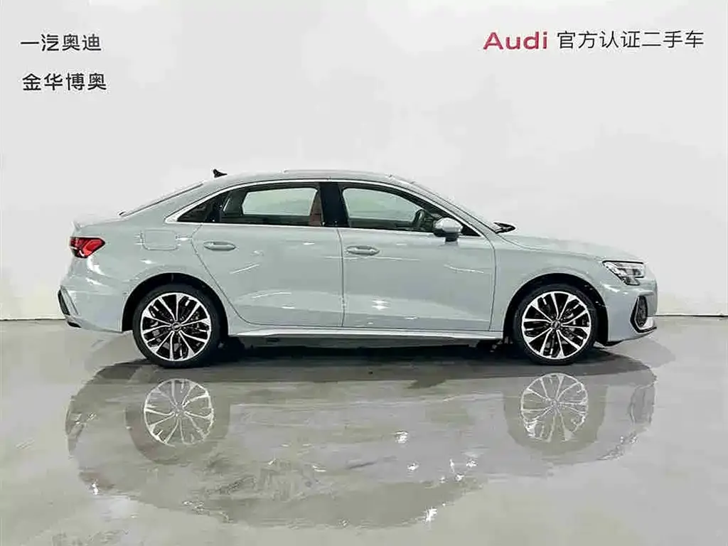 Audi A3 2024 из CN, фото 8