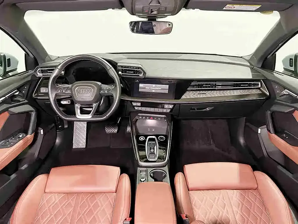 Audi A3 2024 из CN, фото 6