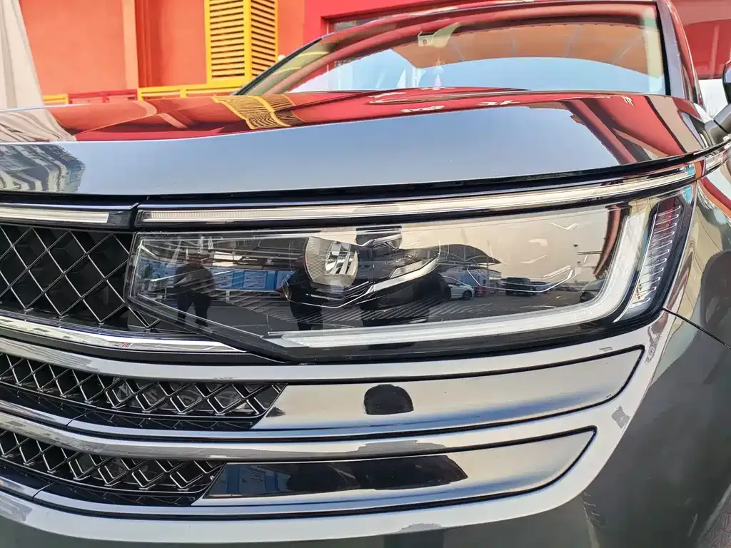 Volkswagen Tavendor 2023 из CN, фото 4