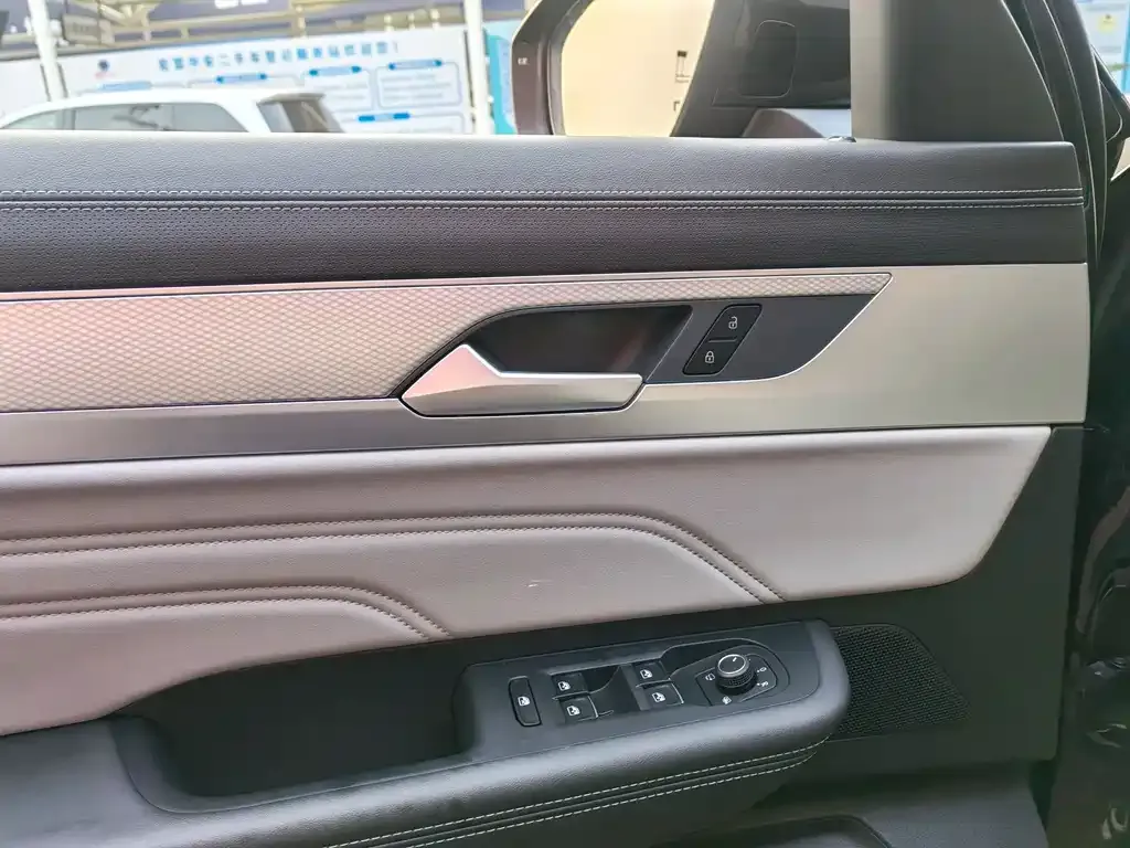 Volkswagen Tavendor 2023 из CN, фото 2
