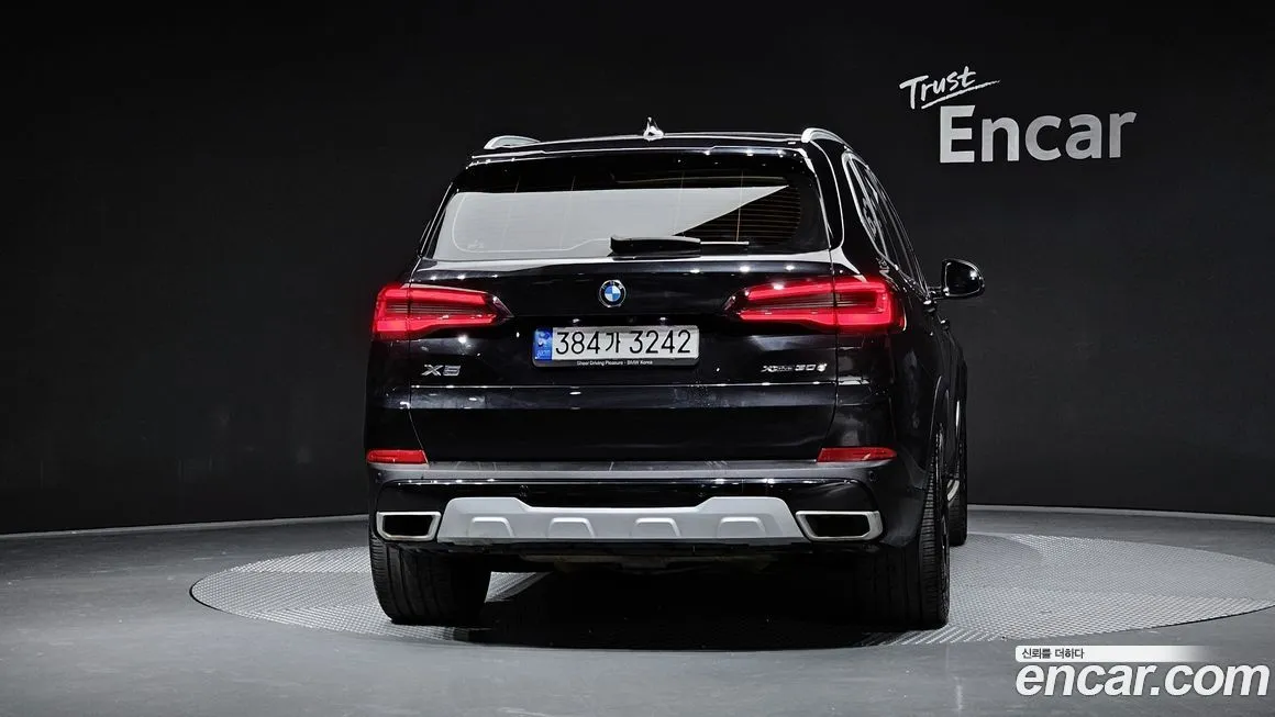 BMW X5 — фото 4
