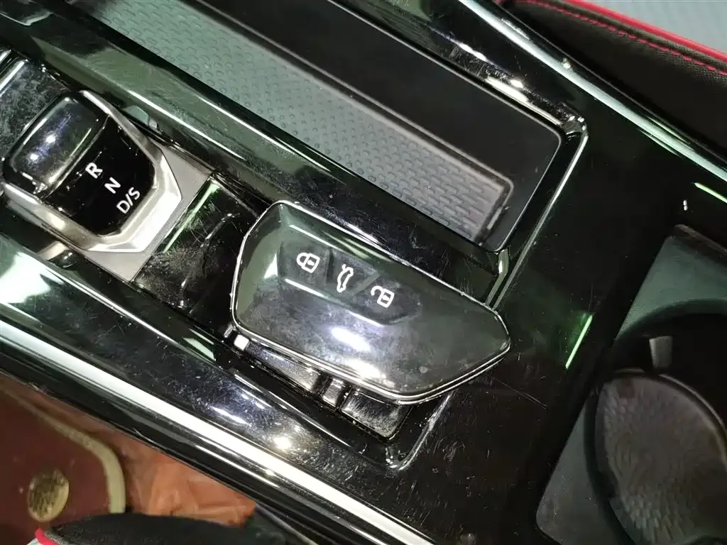 Volkswagen Lamando 2023 из CN, фото 9