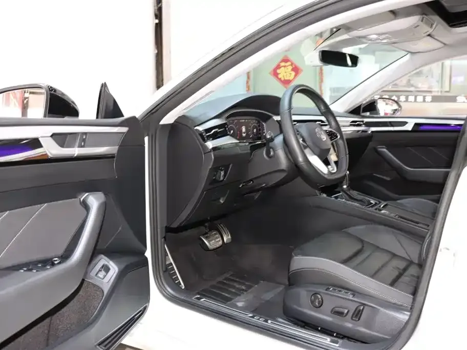 Volkswagen CC 2024 из CN, фото 5