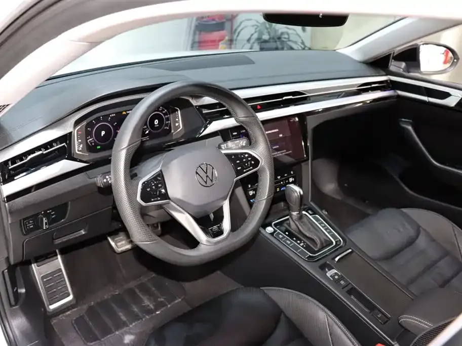 Volkswagen CC 2024 из CN, фото 10