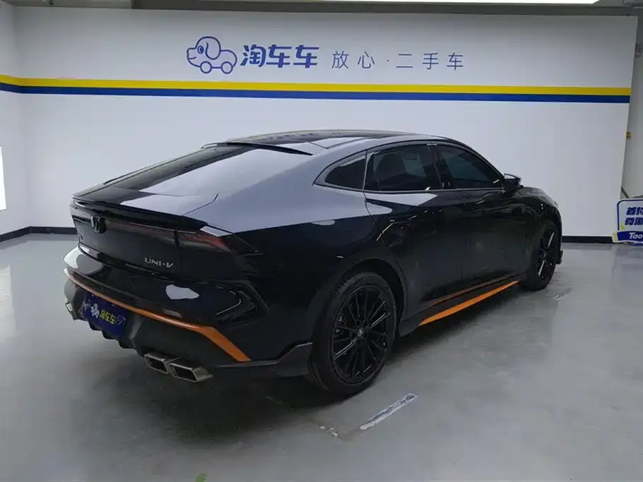 Changan UNI-V 2025 из CN, фото 4