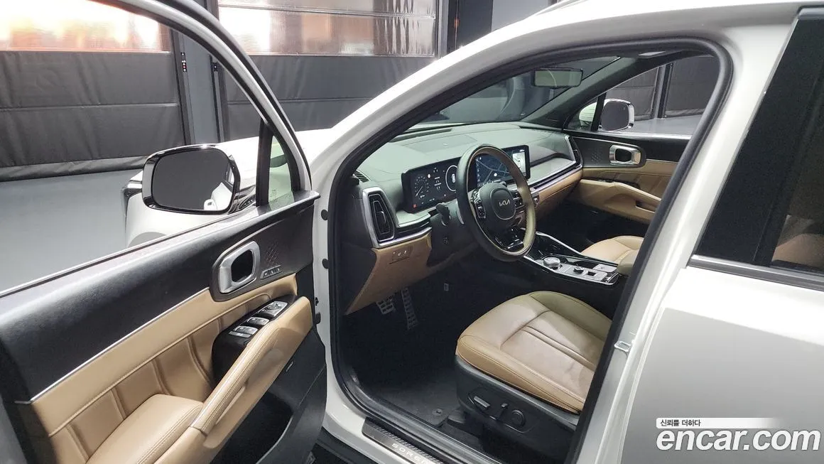 Kia Sorento — фото 10