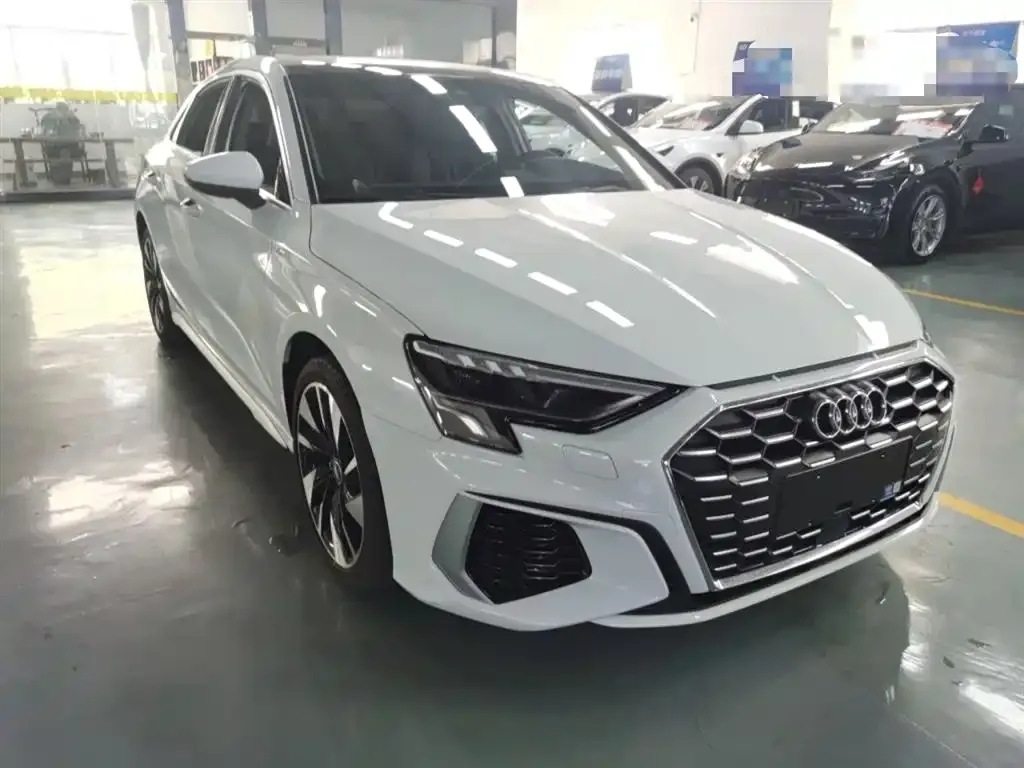 Audi A3 2024 из CN, фото 8