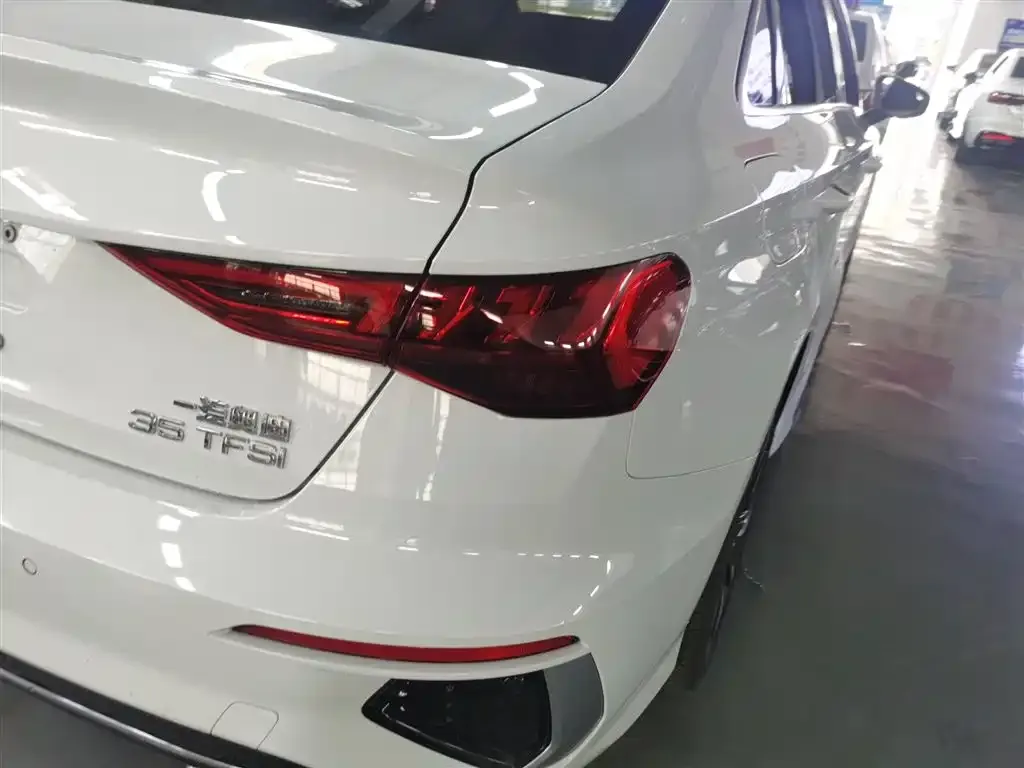 Audi A3 2024 из CN, фото 9