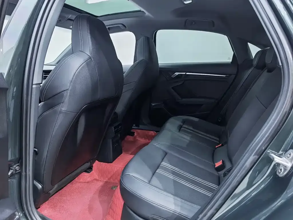 Audi A3 2022 из CN, фото 10