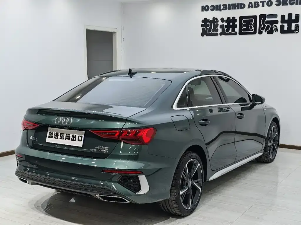 Audi A3 2022 из CN, фото 2