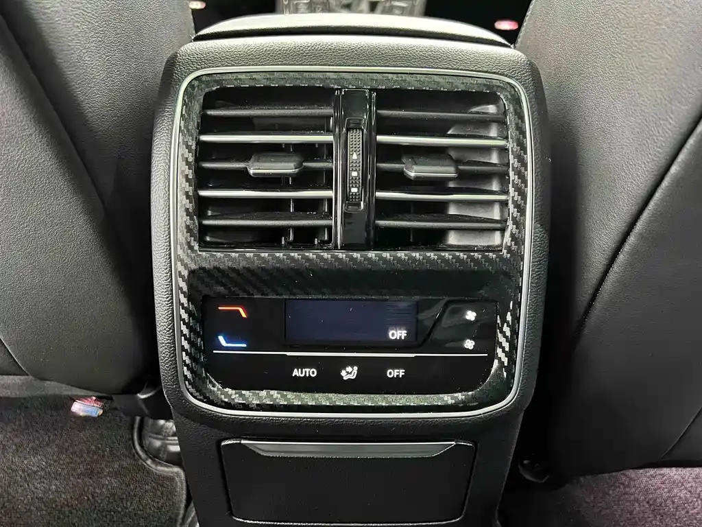 Volkswagen CC 2022 из CN, фото 7