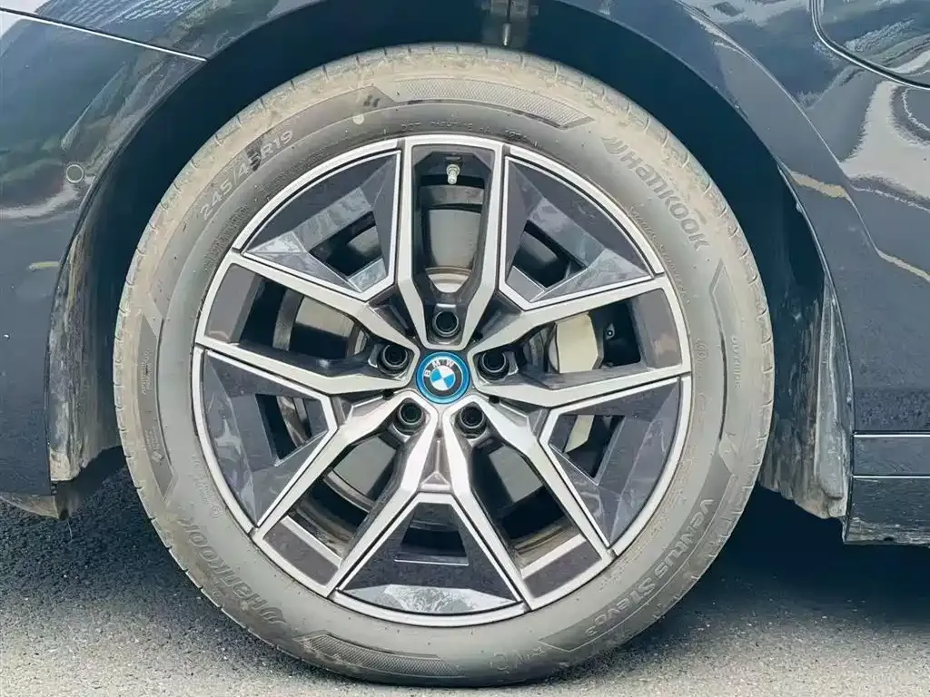 BMW i5 2024 из CN, фото 8