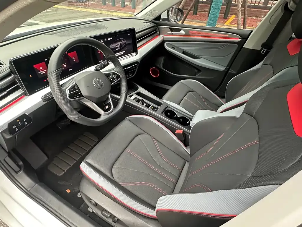 Volkswagen Lamando 2024 из CN, фото 6