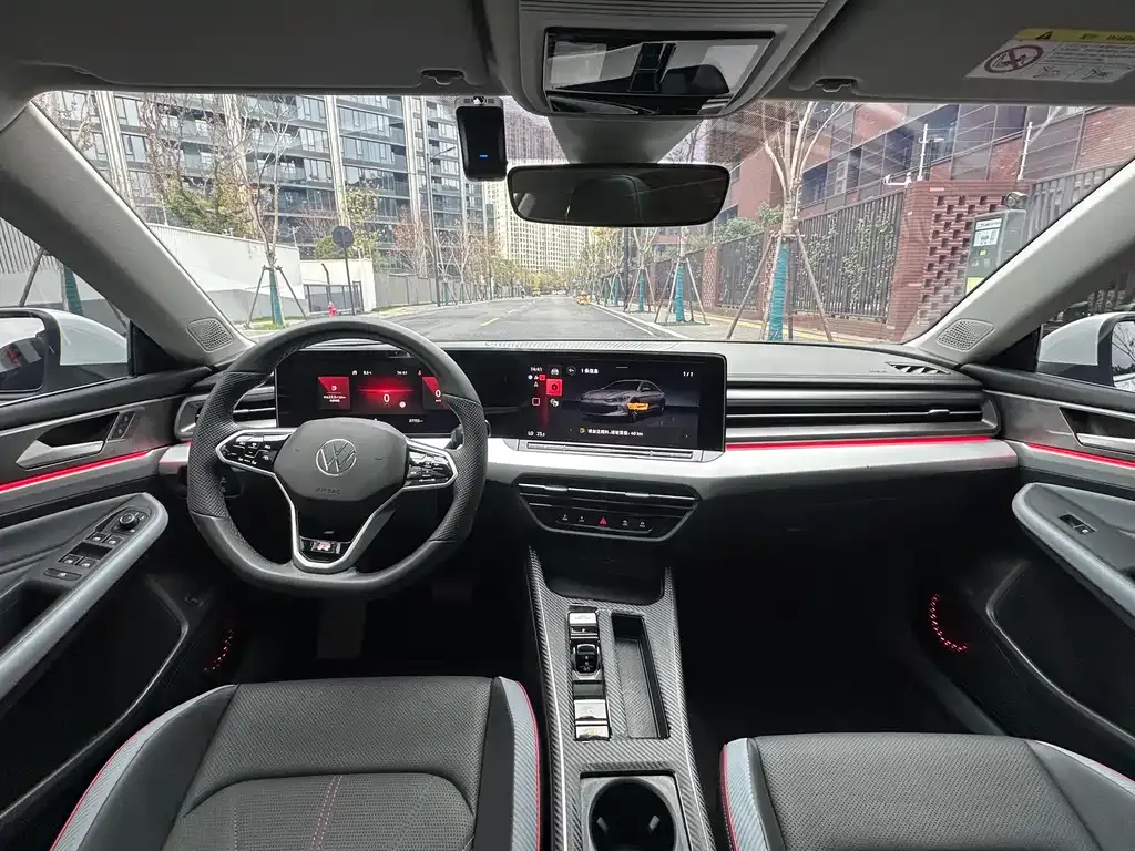 Volkswagen Lamando 2024 из CN, фото 8