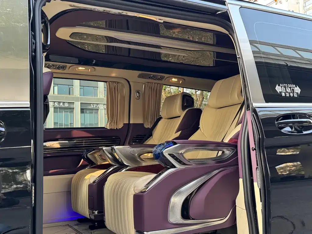 Mercedes-Benz Vito 2024 из CN, фото 2
