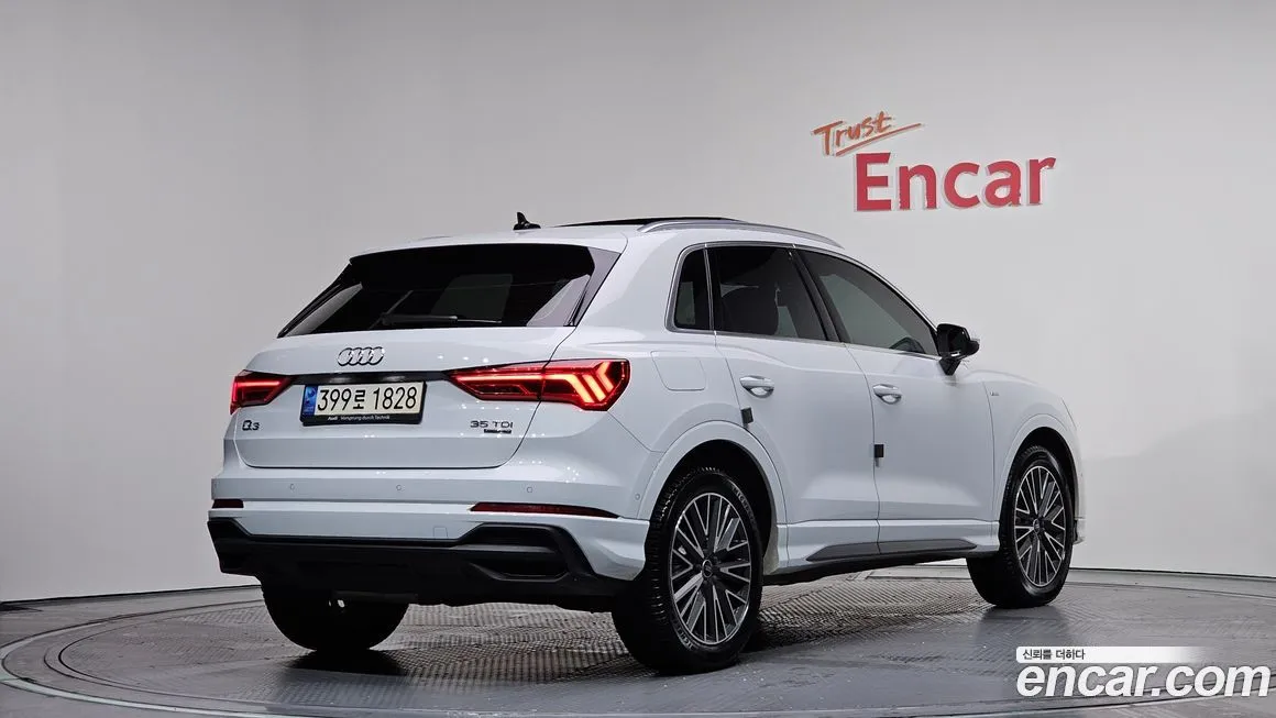 Audi Q3 2023 из KR, фото 7