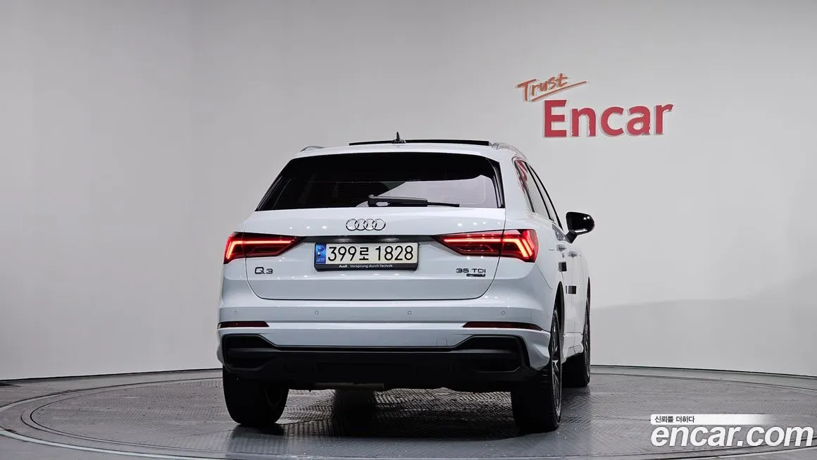 Audi Q3 2023 из KR, фото 4