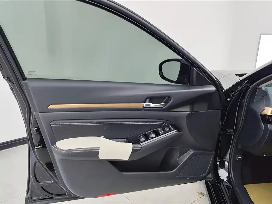 Nissan Teana 2024 из CN, фото 2