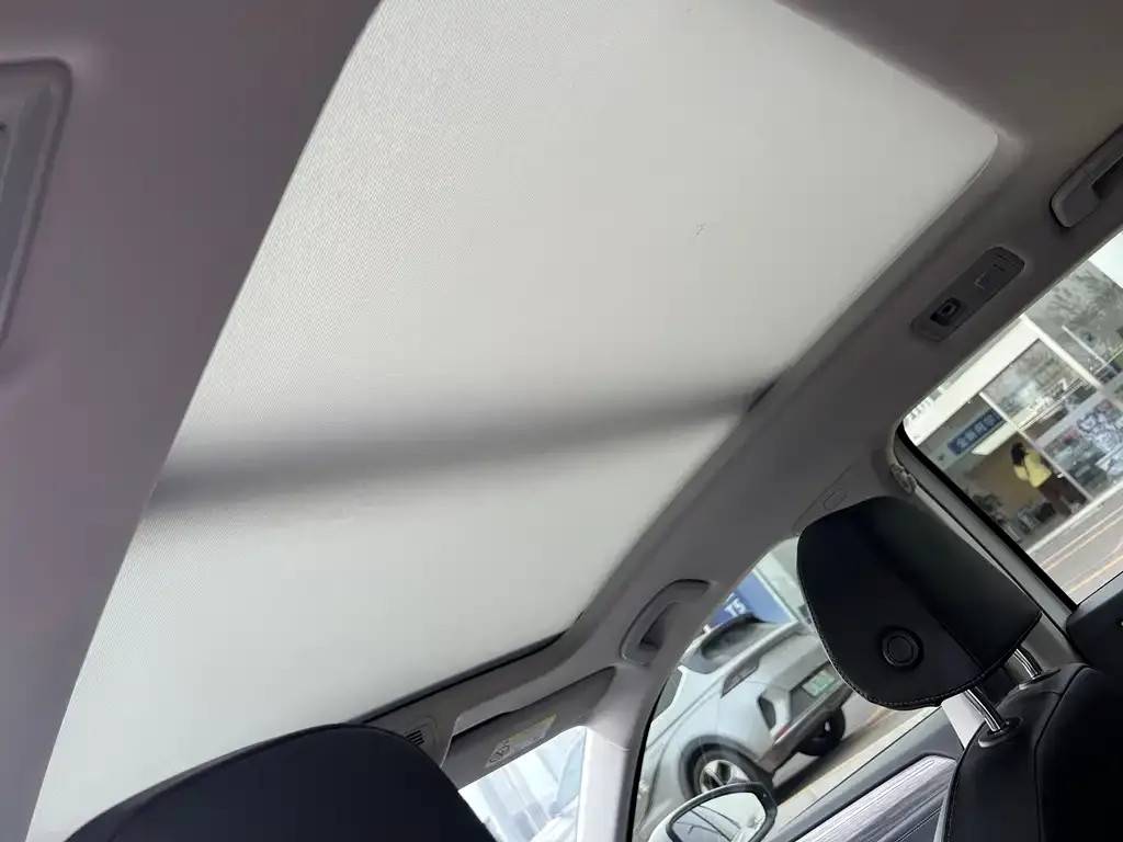 Volkswagen Sagitar 2023 из CN, фото 4