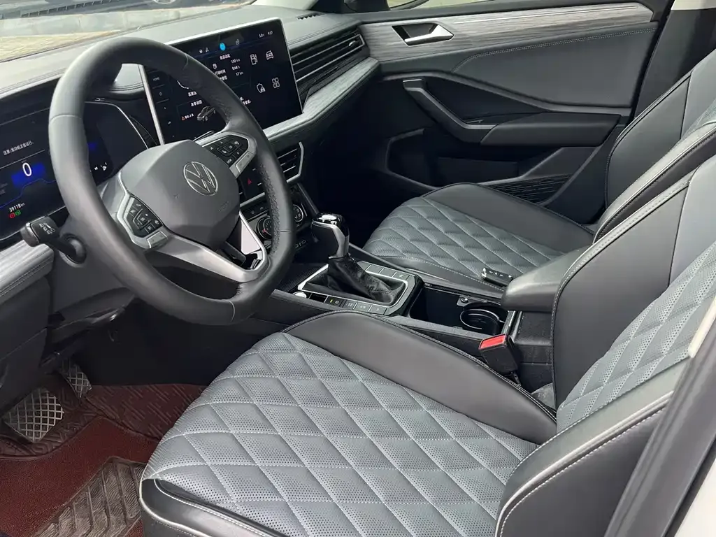 Volkswagen Sagitar 2023 из CN, фото 2