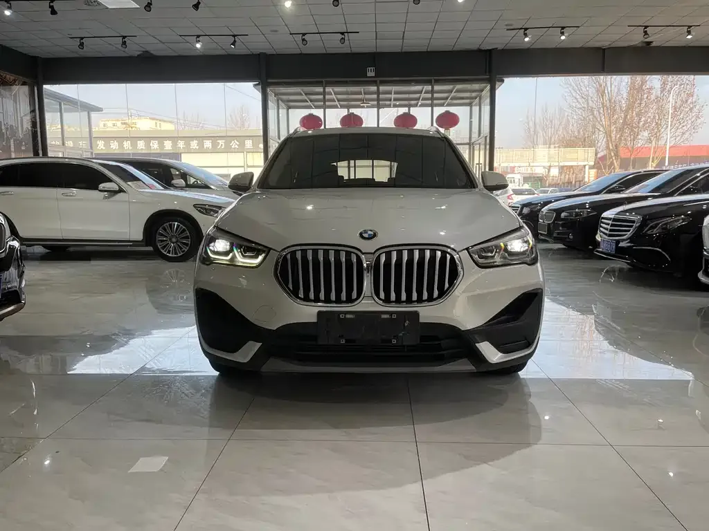 BMW X1 — фото 2
